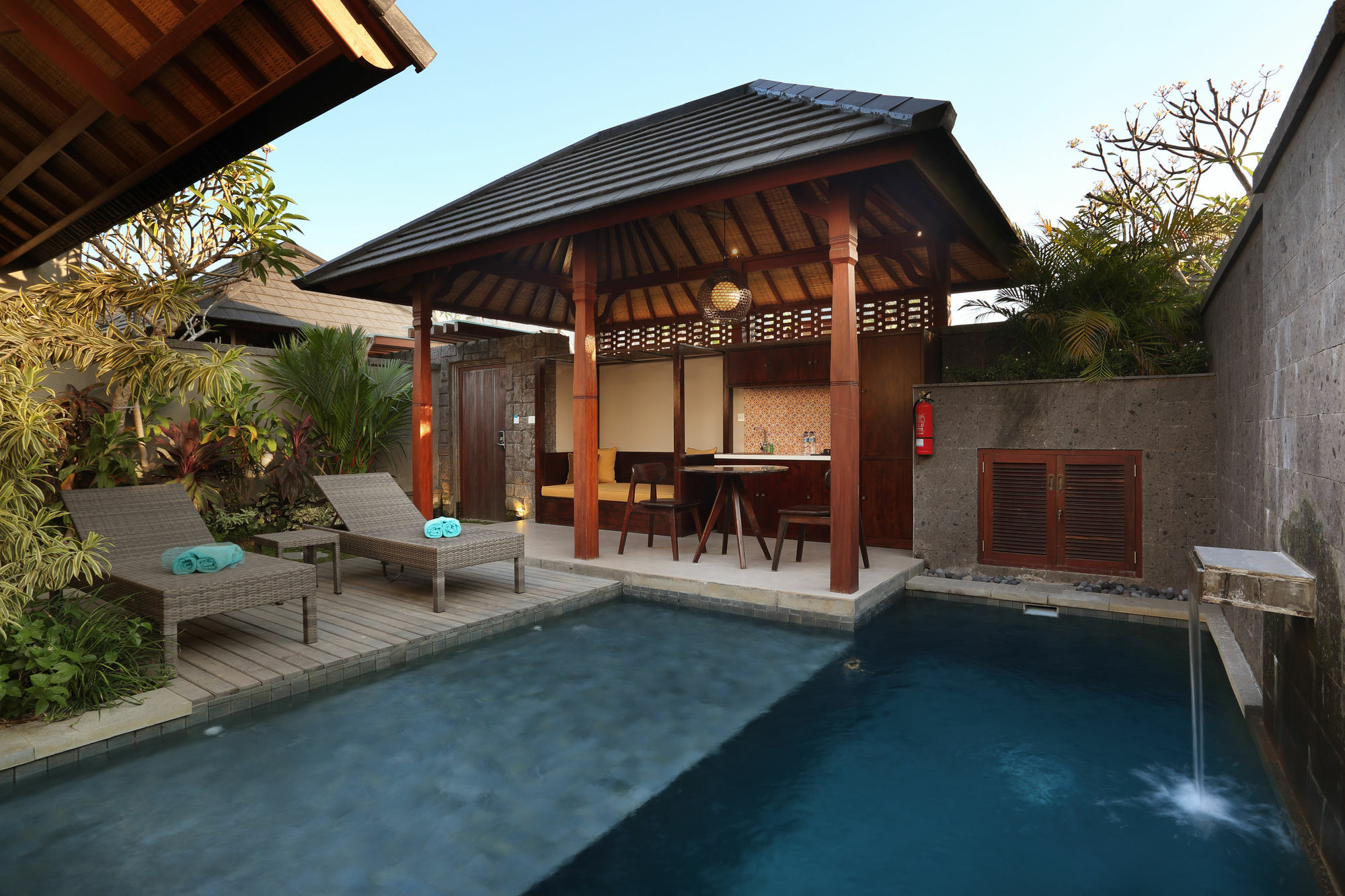 Theanna Villa And Spa Canggu Exterior foto